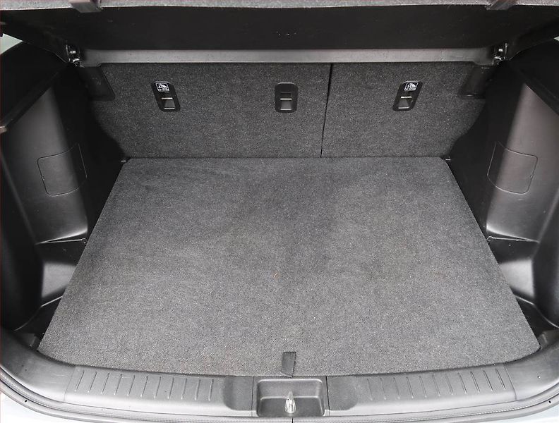 Suzuki Vitara (2016) Premium 1.4 BoosterJet, 4X4 - fotka 12 z 13