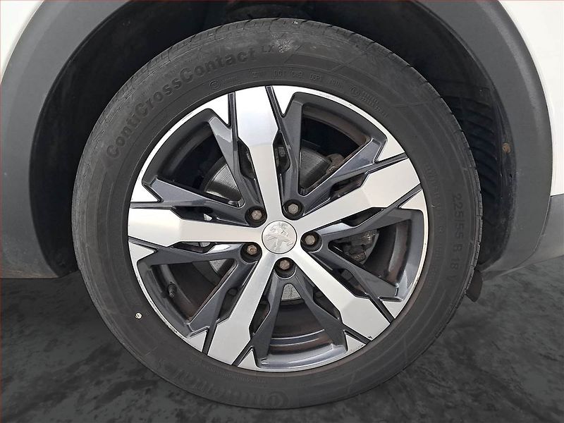 Peugeot 3008 (2017) 1.2 PureTech, Serv.kniha, Navi - fotka 15 z 19