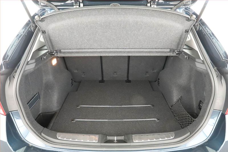 BMW X1 (2015) xDrive18d, 4X4, Automat - fotka 16 z 17