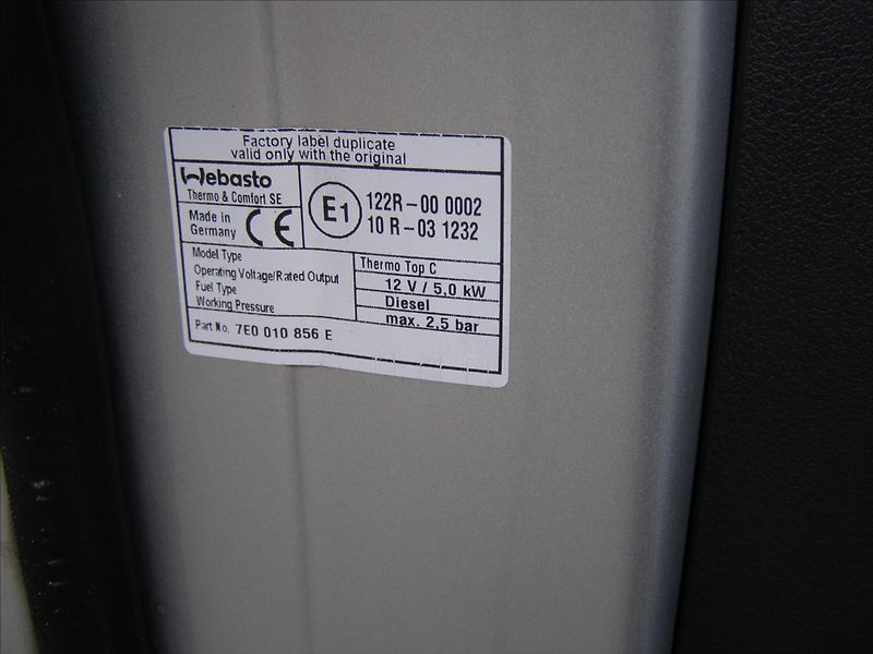 Volkswagen Caravelle 2,0   LONG  DSG po servisu 103 - fotka 35 z 38