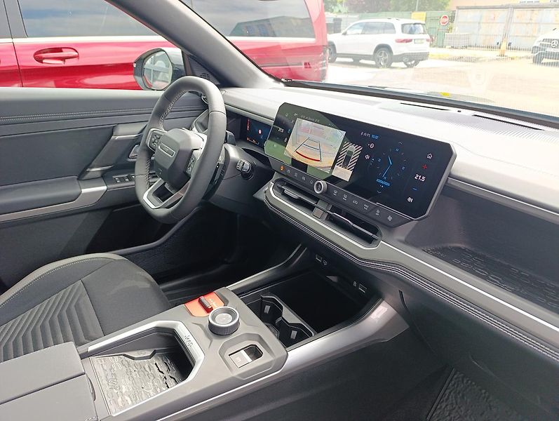 Jeep Compass (2026) First Edition e-Hybrid 145k - fotka 9 z 27