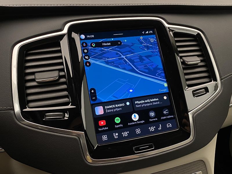 Volvo XC90 B5 AWD BRIGHT PLUS - fotka 44 z 66