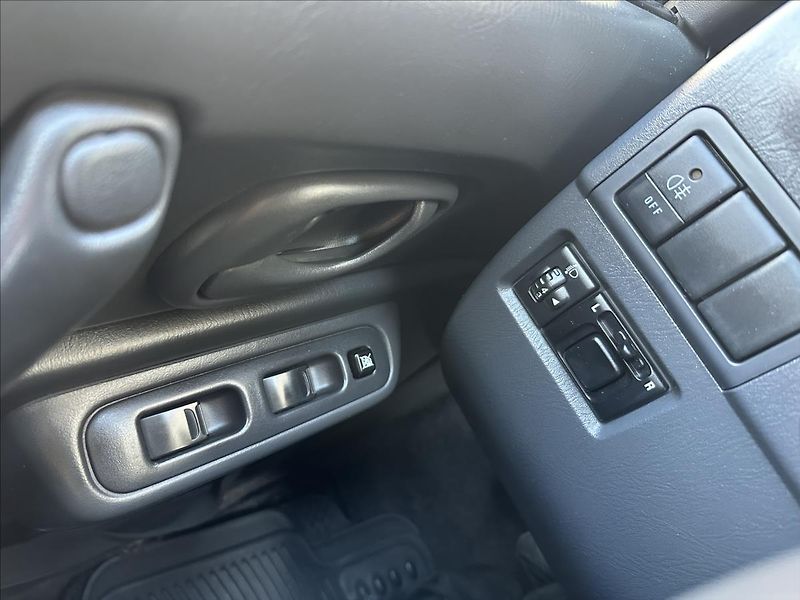 Suzuki Jimny 1,3 4x4 AUTOMAT TAŽNÉ - fotka 17 z 18