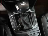 Škoda Superb (2012) 2.0 TDi, Elegance, DSG, kůže - náhled 20