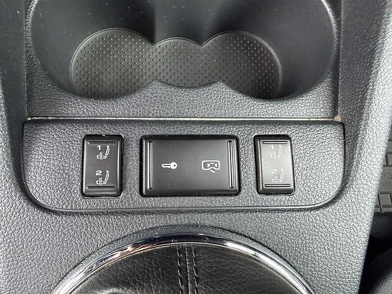 Škoda Fabia 1.2 TSI 63 kW navigace - fotka 16 z 19