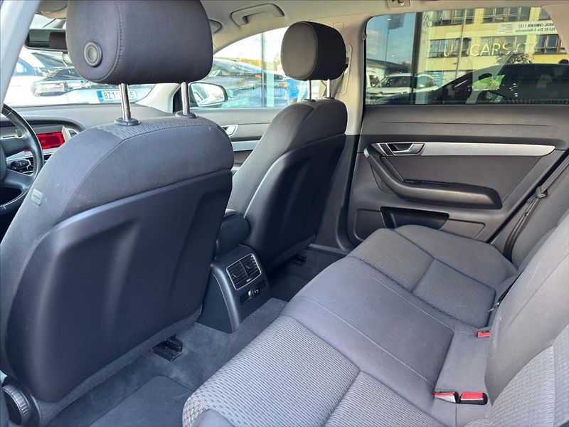 Audi A6 Avant 2,0 TDI - fotka 21 z 23