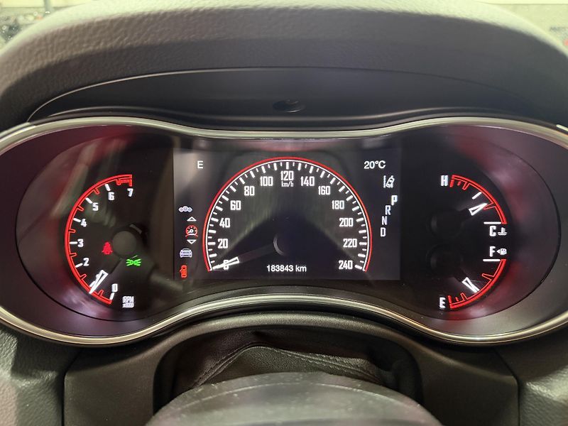 Dodge Durango (2018) +CITADEL+DPH+ČR+PENTASTAR+ - fotka 22 z 26