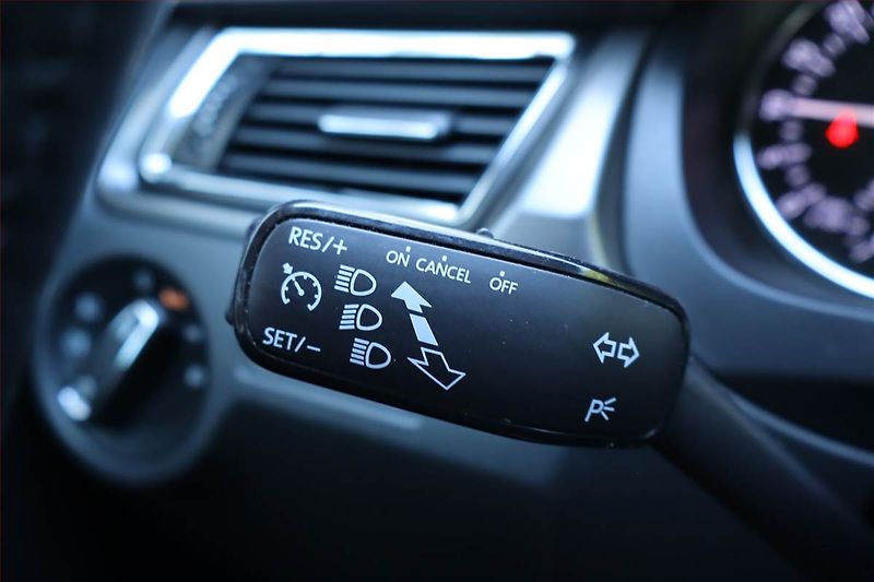 Škoda Rapid (2015) Spaceback 1.6 TDI, Serv.kniha - fotka 20 z 21