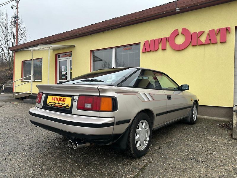 Toyota Celica 2.0 16V GT-i/Klima/TwinCam - fotka 5 z 28