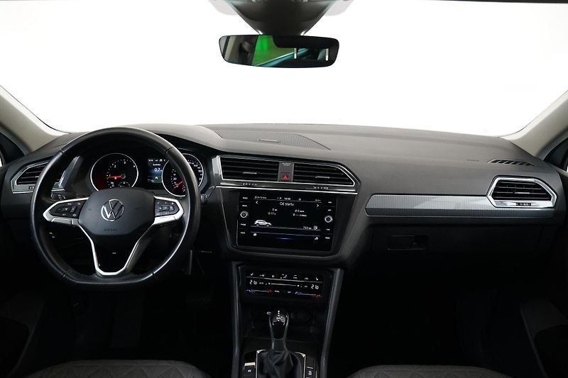 Volkswagen Tiguan - fotka 5 z 26