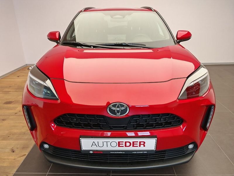 Toyota Yaris Cross 1.5 Hybrid 4x4 Style - fotka 2 z 41
