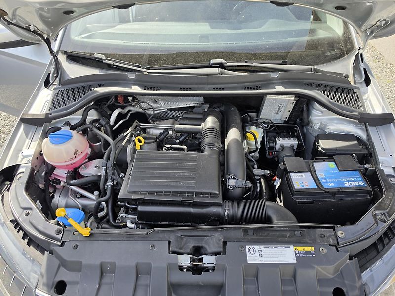Škoda Fabia 1.2 TSI 81KW Park Senzor Led - fotka 11 z 12