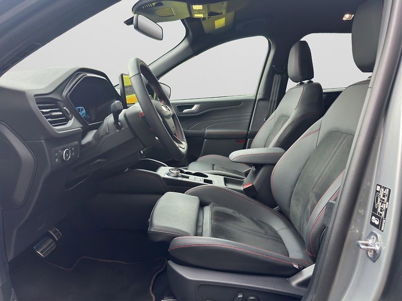 Ford Kuga (2025) ST-LINE X 2,5 Durate - fotka 5 z 7