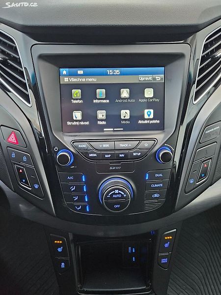 Hyundai i40 1,6CRDi 100kW VÝHŘEV KAMER DPH - fotka 39 z 44