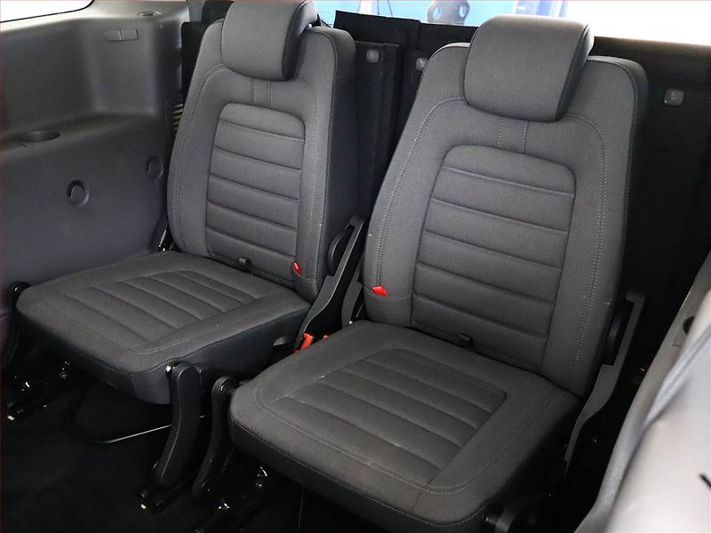 Ford Tourneo Connect (2019) Maxi Titanium 1.5 TDCi, 7Míst - fotka 20 z 20