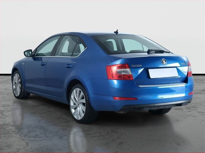 Škoda Octavia (2015) Laurin&Klement 2.0 TDI - fotka 4 z 19