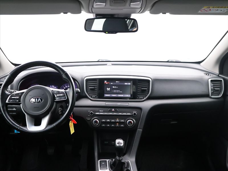 Kia Sportage 1,6 CRDI 85kW Exclusive - fotka 23 z 30