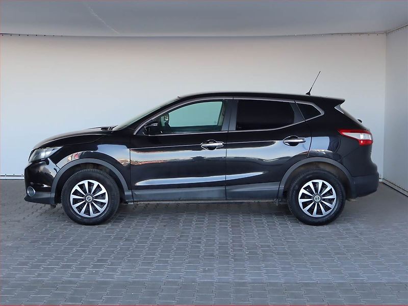 Nissan Qashqai (2015) 1.5 dCi, Navi, Tempomat - fotka 3 z 18