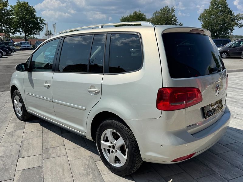 Volkswagen Touran (2014) SKY 1.6 TDI 77kW - fotka 7 z 46