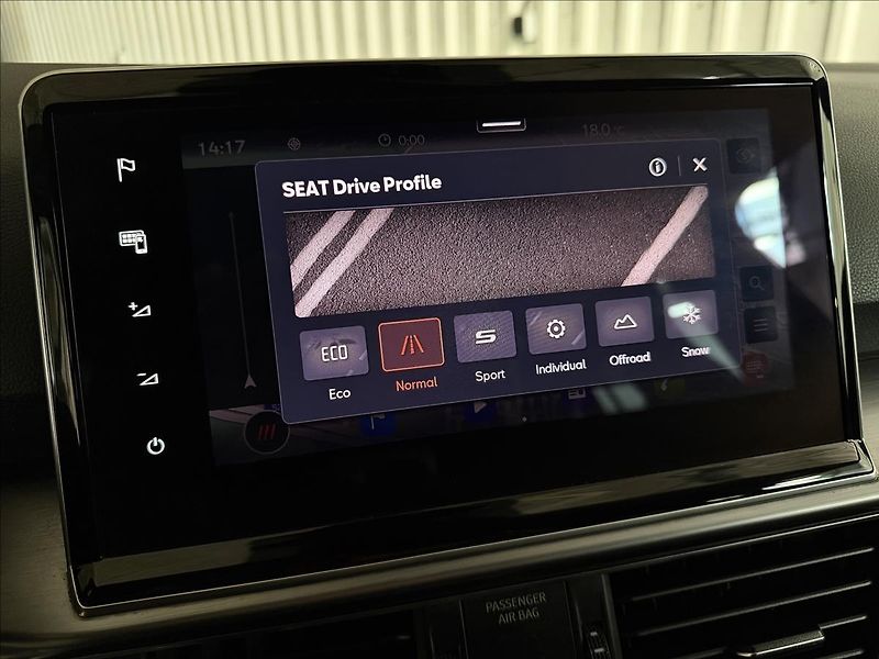 Seat Tarraco FR 2.0TSI 140kW DSG PANORAMA - fotka 25 z 47