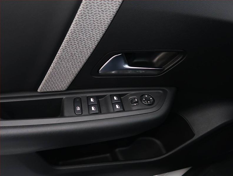 Citroën C4 (2021) 1.2 PureTech, Serv.kniha - fotka 19 z 19