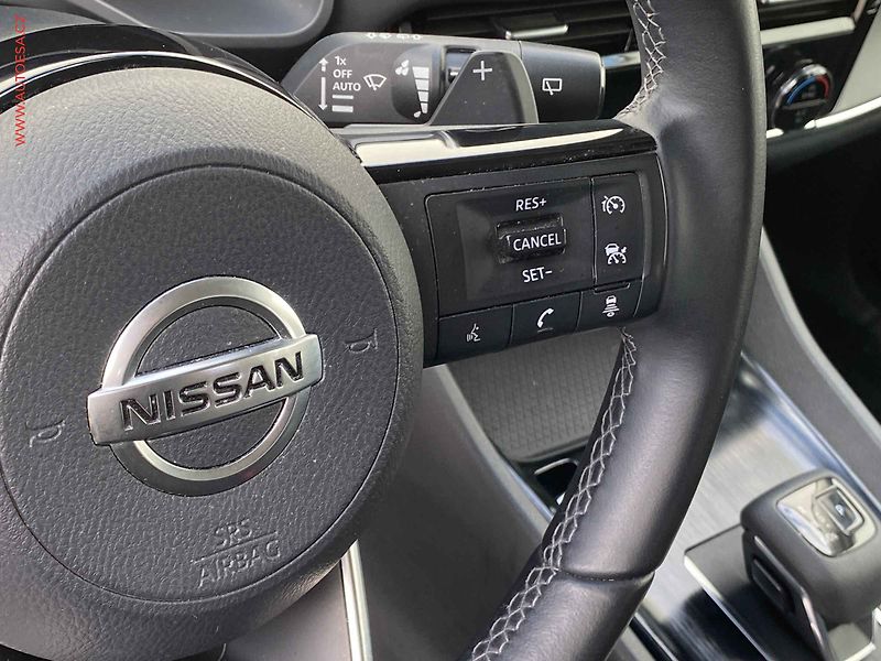 Nissan Qashqai (2021) 1.3 DIG-T, ČR, AT, LED - fotka 13 z 19