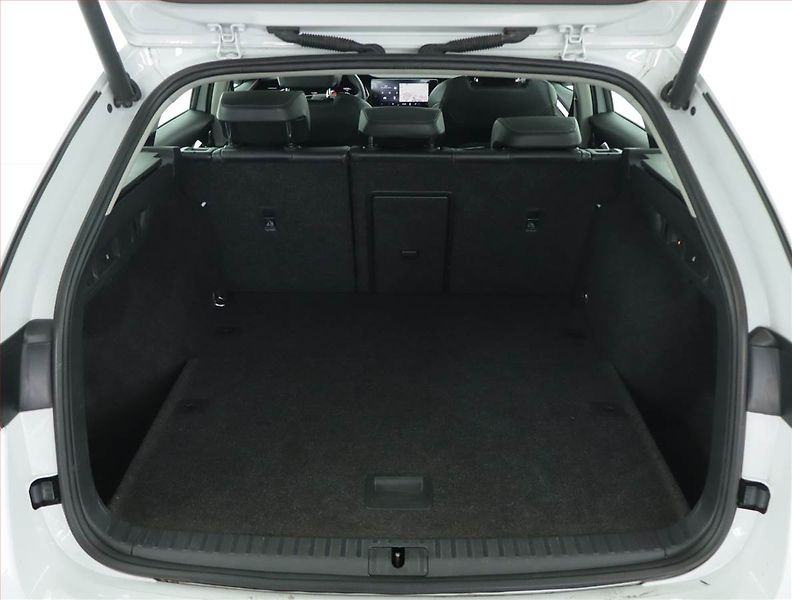 Škoda Octavia (2021) Style 2.0 TDI, Kůže, Navi - fotka 13 z 17