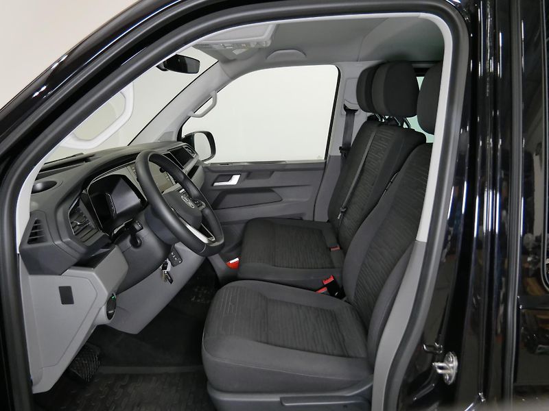 Volkswagen Caravelle - fotka 6 z 24