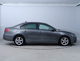 Volkswagen Jetta (2011) 1.4 TSI, Automat, Serv.kniha - náhled 6