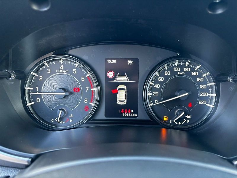 Suzuki Vitara Premium - fotka 11 z 13