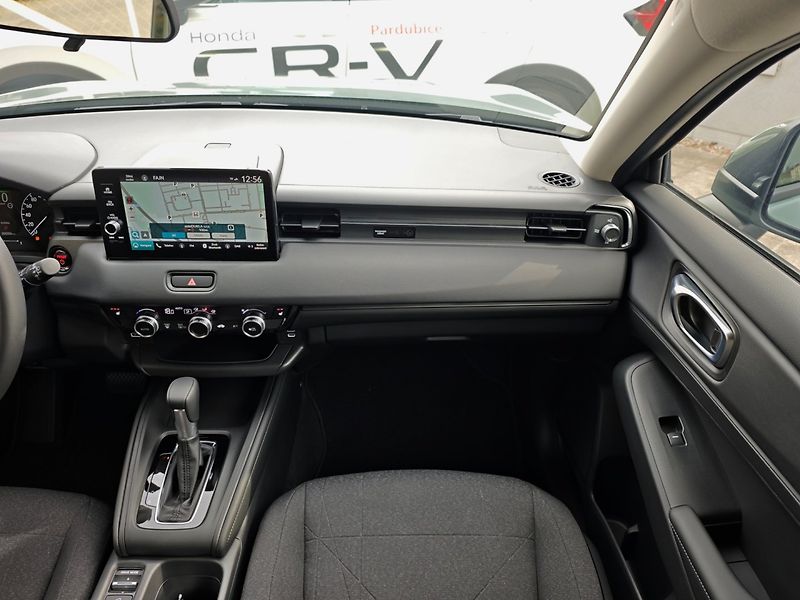 Honda HR-V (2026) 1.5 eHEV Elegance MR27 SKLADEM - fotka 14 z 40