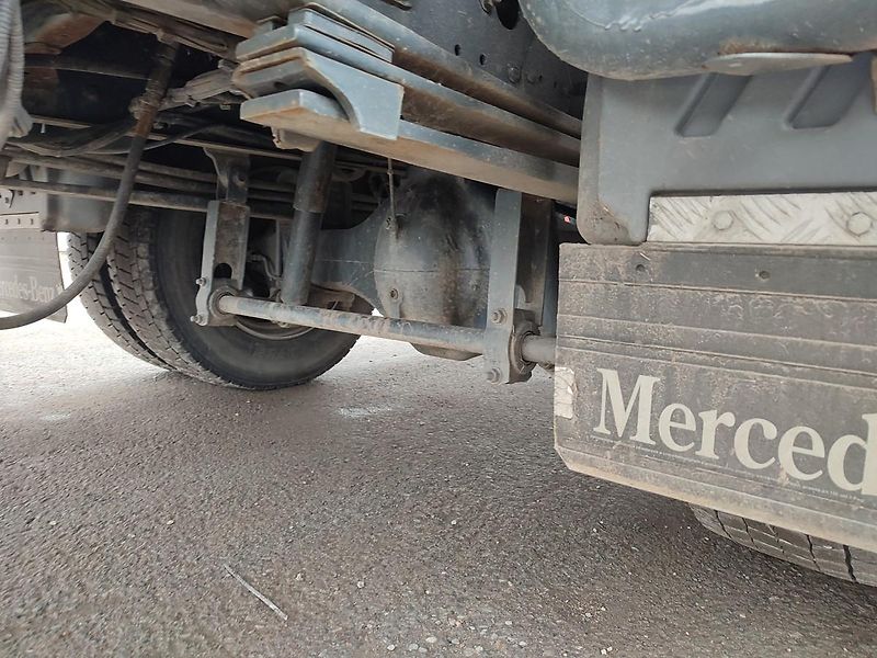 Mercedes-Benz Atego 1218 Nosič+ Ruka Palf. - fotka 19 z 25