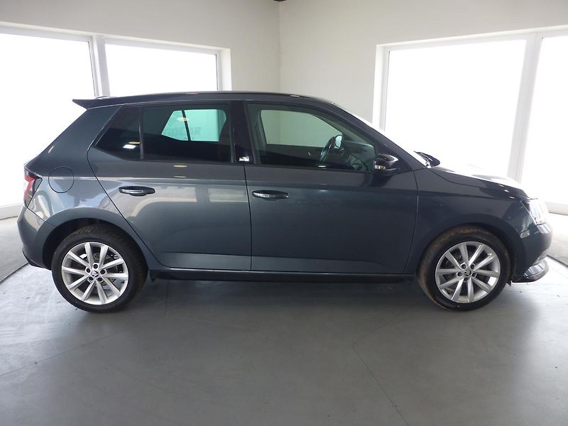 Škoda Fabia (2016) 1,2TSI-66KW*!!!!MONTE KARLO!! - fotka 4 z 27