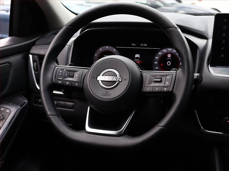 Nissan Qashqai (2024) N-Connecta 1.3 DIG-T MHEV - fotka 14 z 20