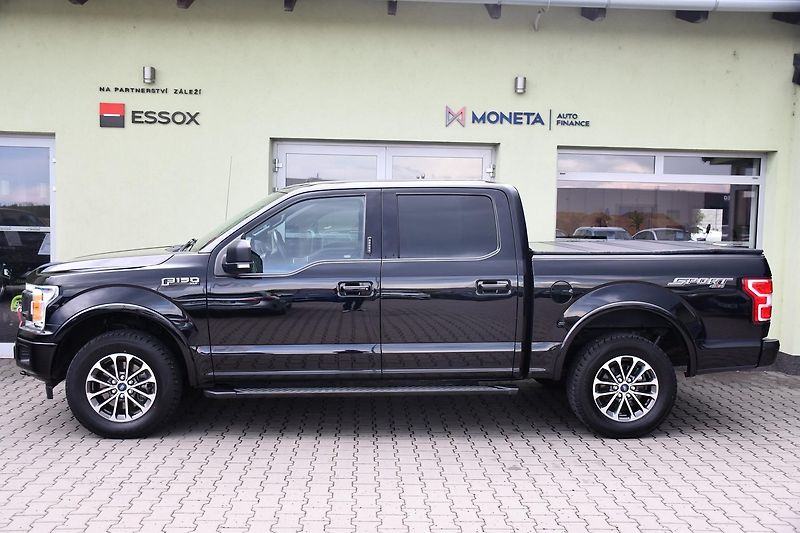Ford F-150 2.7 L ECOBOOST XLT SPORT 4X4 - fotka 11 z 38