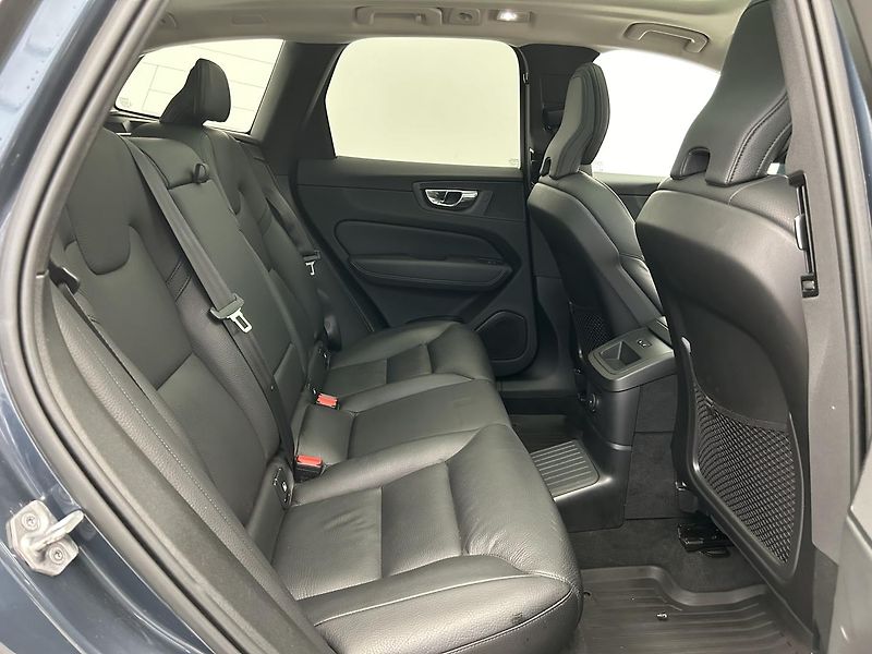 Volvo XC60 2.0 T6 4x4 Recharge Inscriptio - fotka 16 z 31