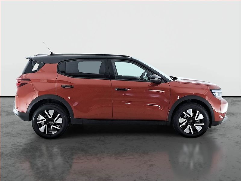 Opel Frontera (2025) 1.2 hybrid - fotka 6 z 21