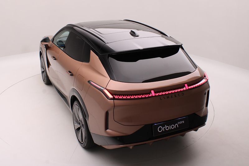 Lynk & Co 08 (2025) MORE PHEV - fotka 15 z 68