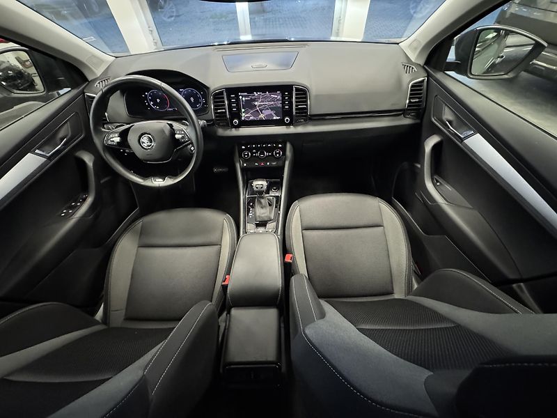 Škoda Karoq (2024) 2,0TDi DSG 4x4 TAŽNÉ LED NAVI - fotka 9 z 28