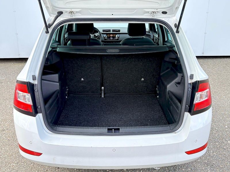 Škoda Fabia (2022) Combi 1.0 TSI / 70kW / AMBITIO - fotka 15 z 25