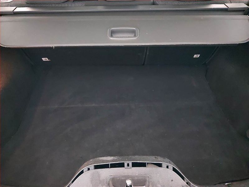 Ford Kuga (2012) 2.0 TDCi - fotka 13 z 16