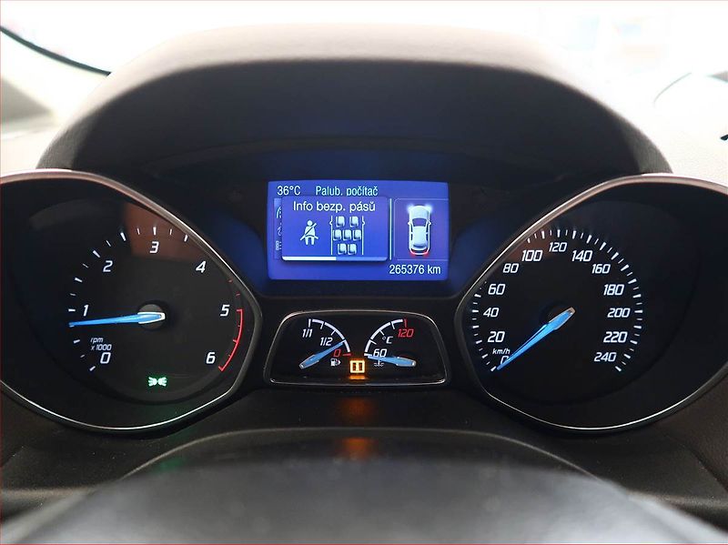Ford Grand C-MAX (2014) 2.0 TDCi, 7 míst, Navi - fotka 11 z 19