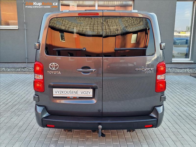 Toyota ProAce Verso 2.0 D-4d 106kw L2 Shuttle, ČR - fotka 9 z 50