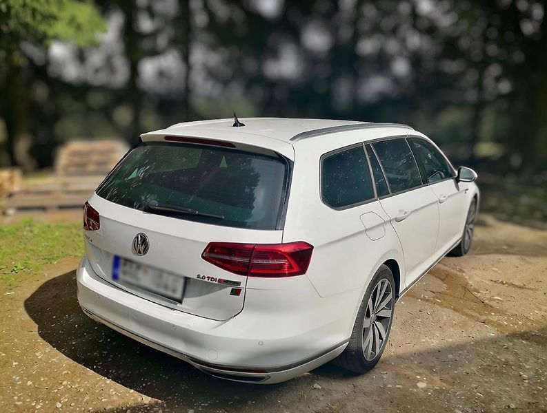 Volkswagen Passat (2017) Volkswagen Passat,2.0TDI 176kw - fotka 4 z 8