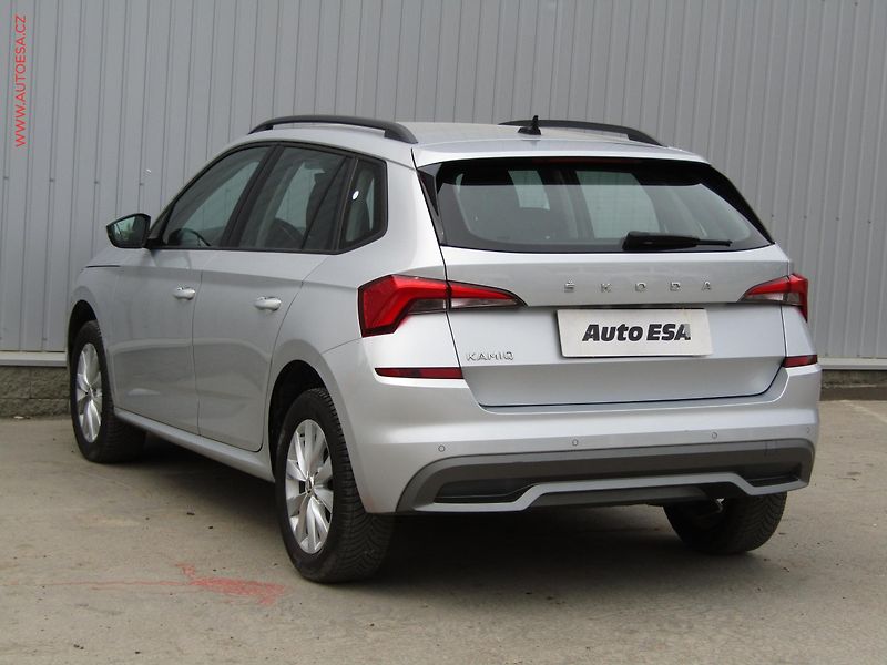 Škoda Kamiq (2021) 1.0 TSi, Business, DSG, LED - fotka 6 z 20