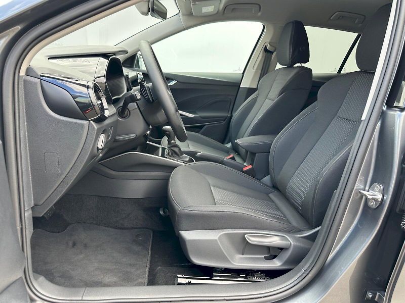 Škoda Fabia (2025) 1,0 TSI / 85 KW / DSG / Top Se - fotka 6 z 30