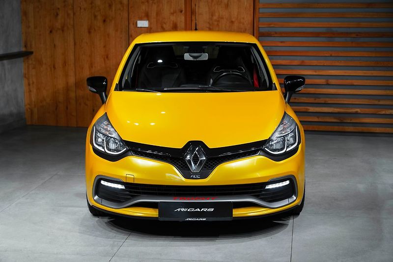 Renault Clio RS Trophy - fotka 2 z 27