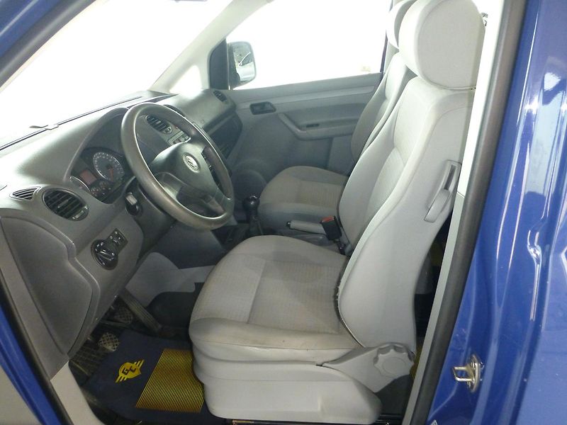 Volkswagen Caddy (2008) 1,9TDI*KLIMA*ALU*SADA KOL*5MÍS - fotka 10 z 20