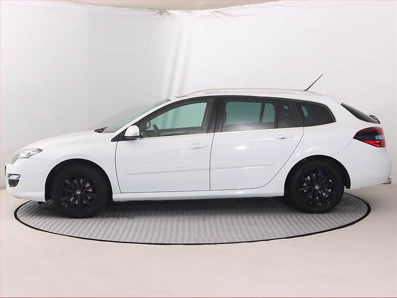 Renault Laguna (2013) 2.0 dCi, Automat, Serv.kniha - fotka 3 z 18