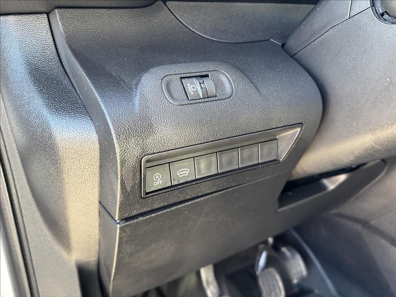 Peugeot Partner 1,2 Puretech 81kW Active L1 - fotka 22 z 33